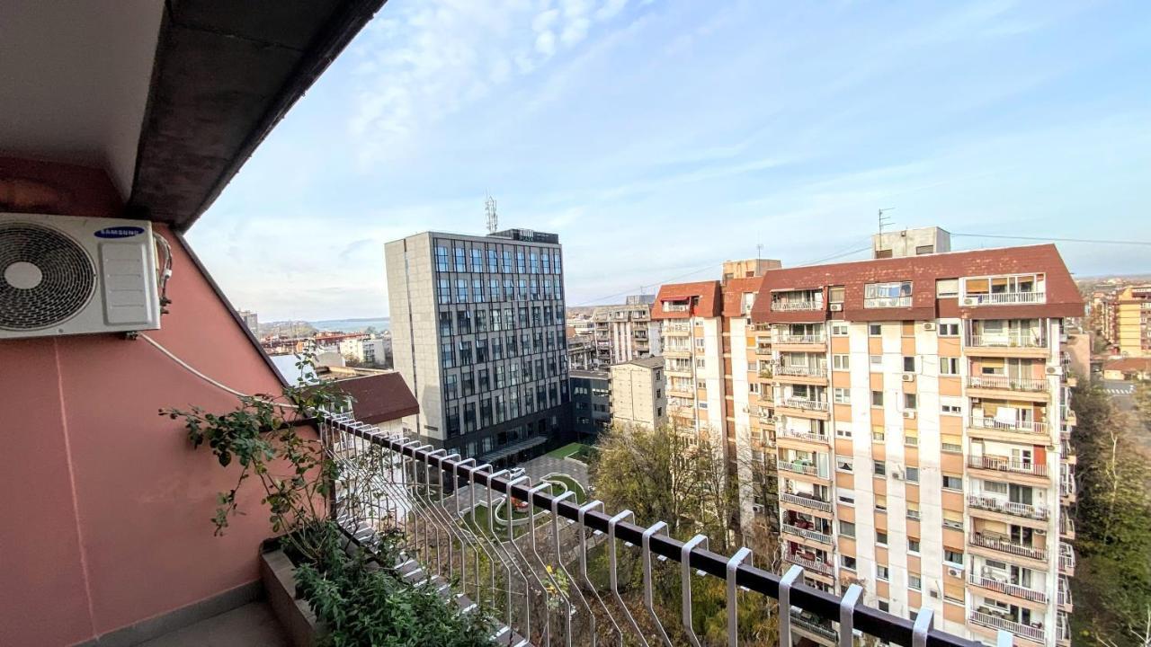 Peti Belgrado Exterior foto